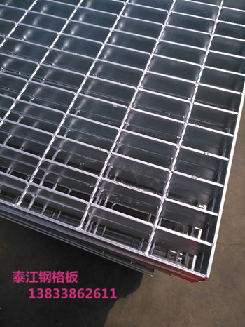 如何選擇具有合適承載力的鋼格板溝蓋？